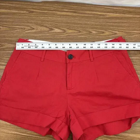 Banana Republic Martin Fit Women’s White 100% Cotton Mid Rise Chino Shorts Sz 6 - Picture 5 of 6